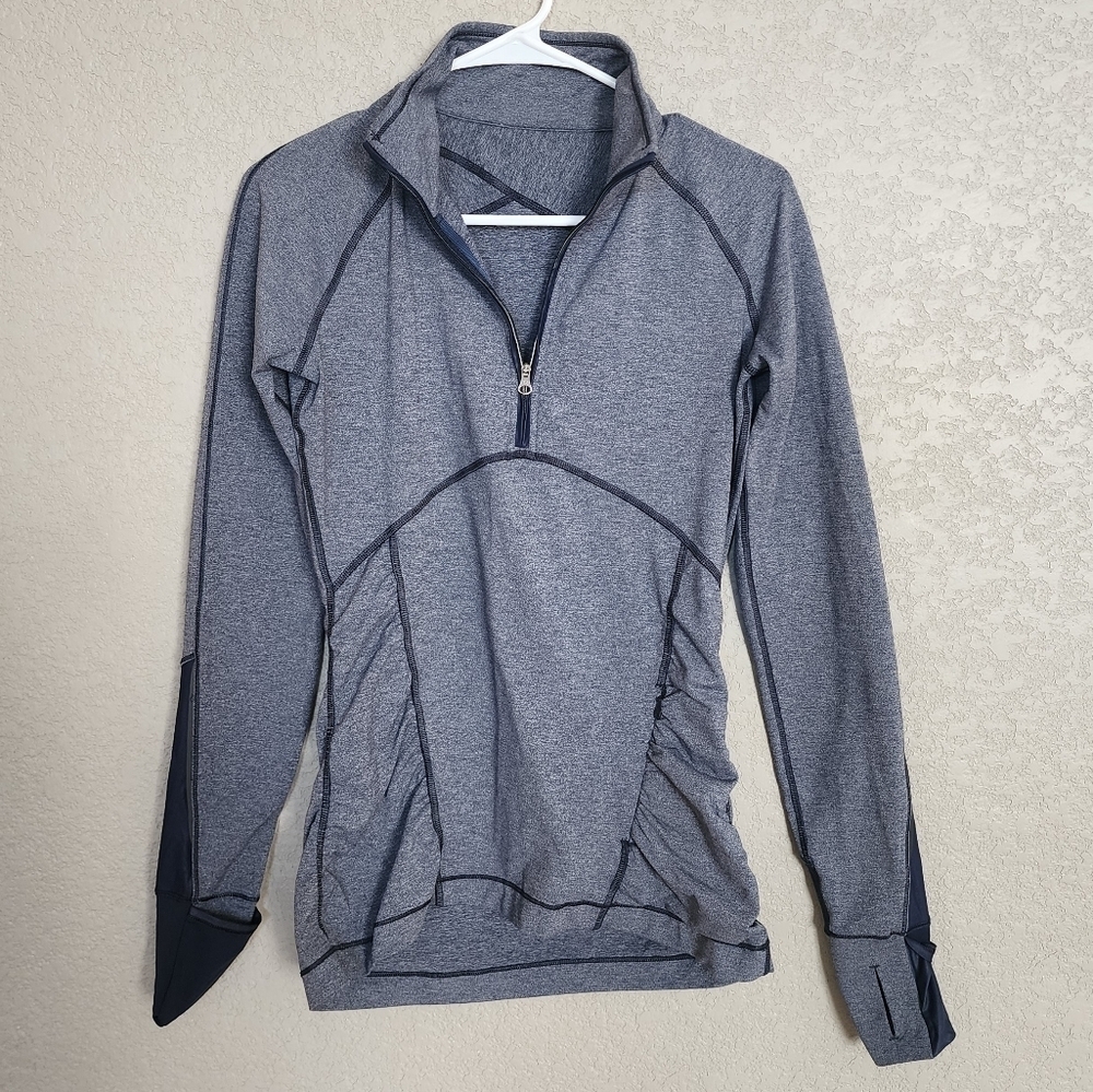 Lululemon Size 6 long sleeve top